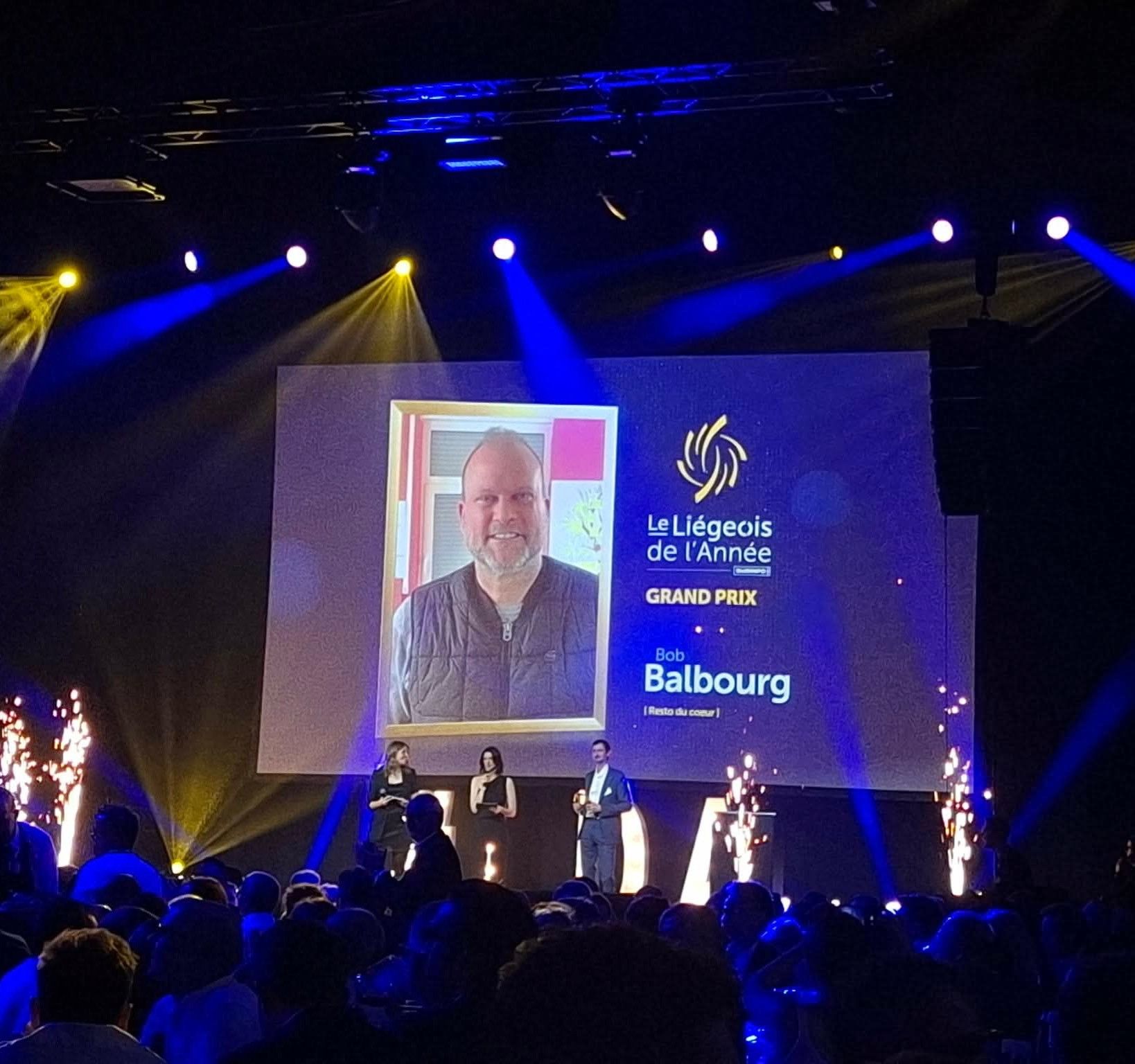 Odoo CMS- Exemple d'image flottante